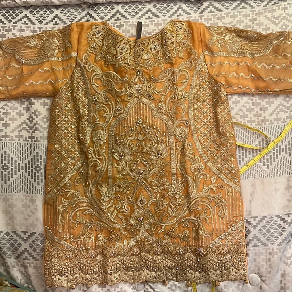 Pakistani outfit, Brand new! Size Large - Picture 1 of 6
